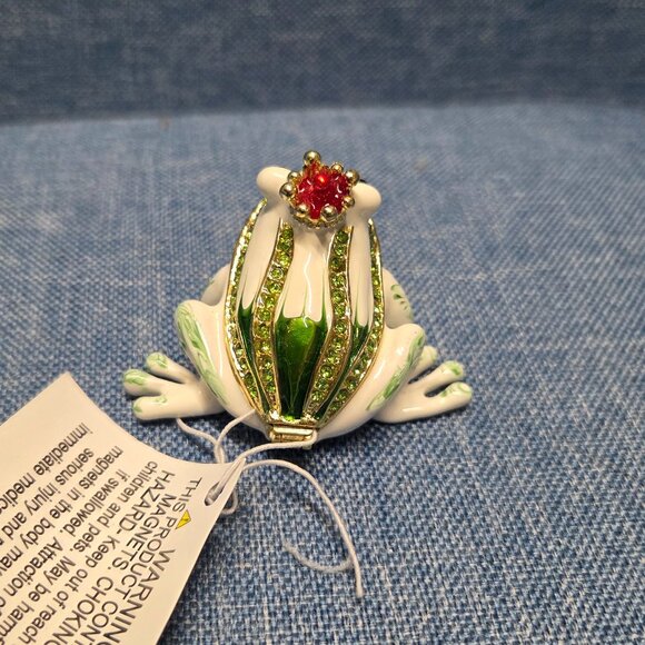 Frog Prince Trinket Box - Picture 2 of 4